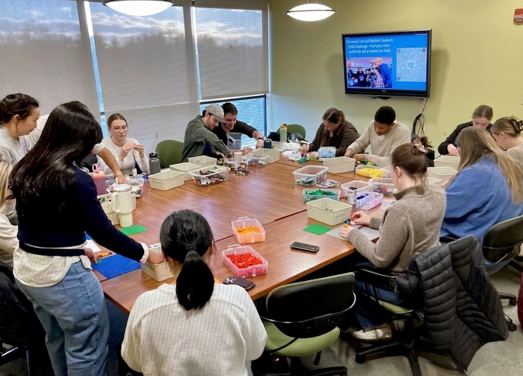 Quinnipiac students learn with LEGO