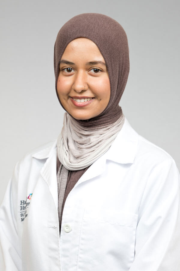 Headshot of Aniqa Rahman